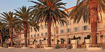 Anlage "Riva Yacht Harbour Hotel"